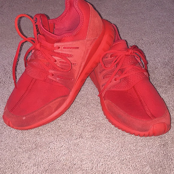 Adidas all red (Tubular) - Picture 1 of 6